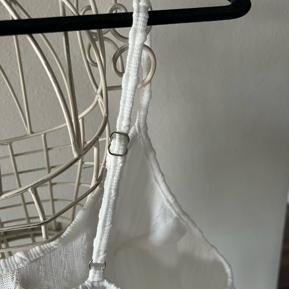 Plus Ribbed Knit Cami Top - Picture 7 of 8